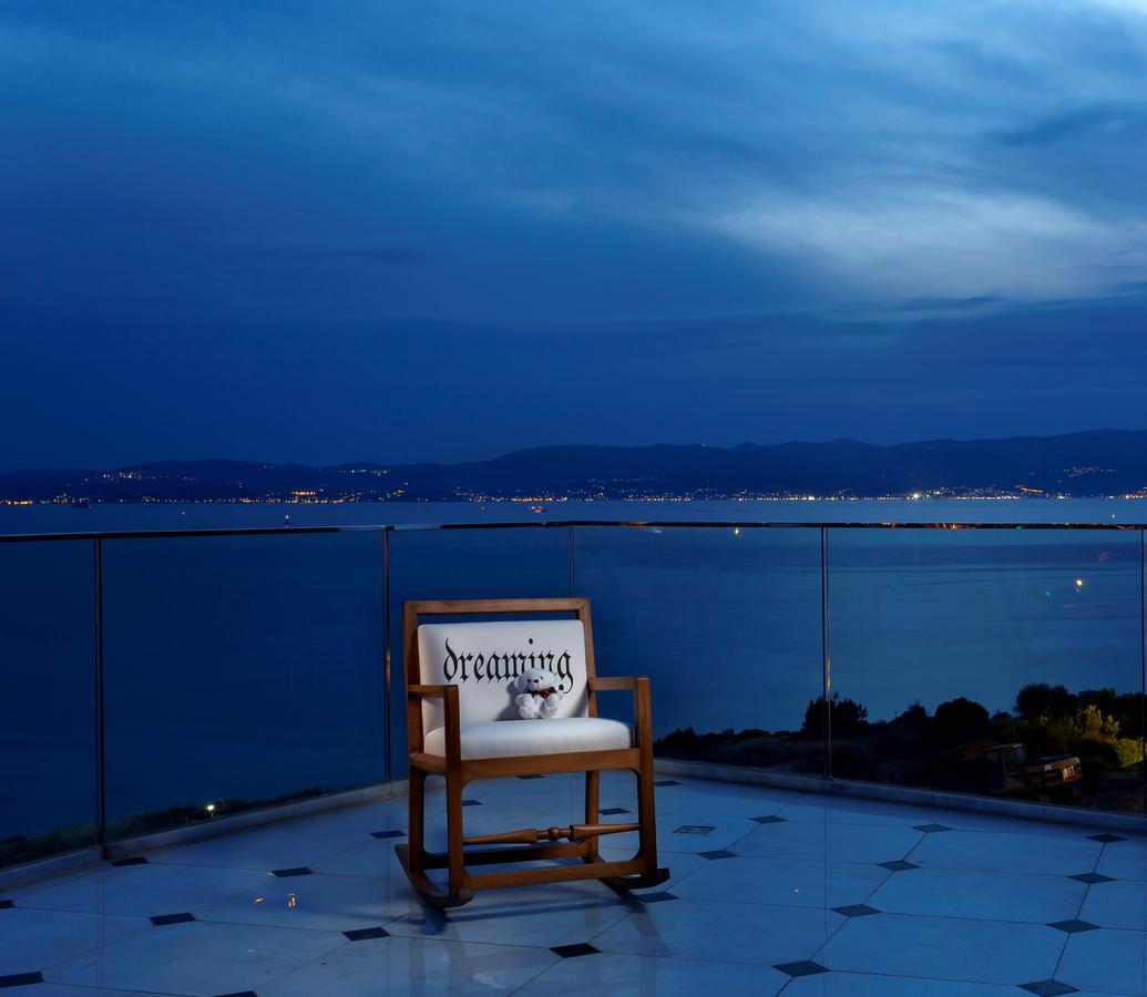Sato Design Hotel (Adults Only) Чесме Екстериор снимка